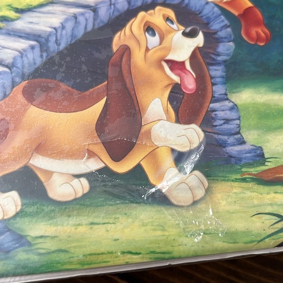 New/Sealed Walt Disney The Fox and the Hound - Picture 4 of 4